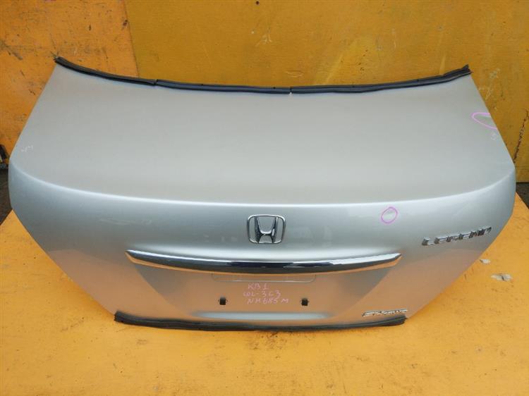 Крышка багажника Хонда Легенд в Подольске 555211